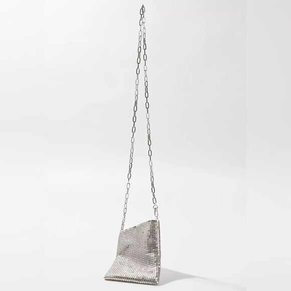 Silver tone chainmail metal mesh mini bag with chain strap - Picture 9 of 11